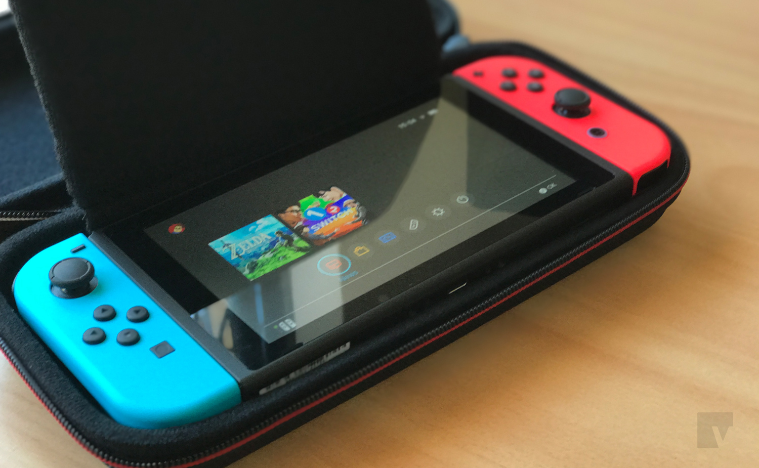 Nintendo Switch case and carry bag review roundup - Vooks